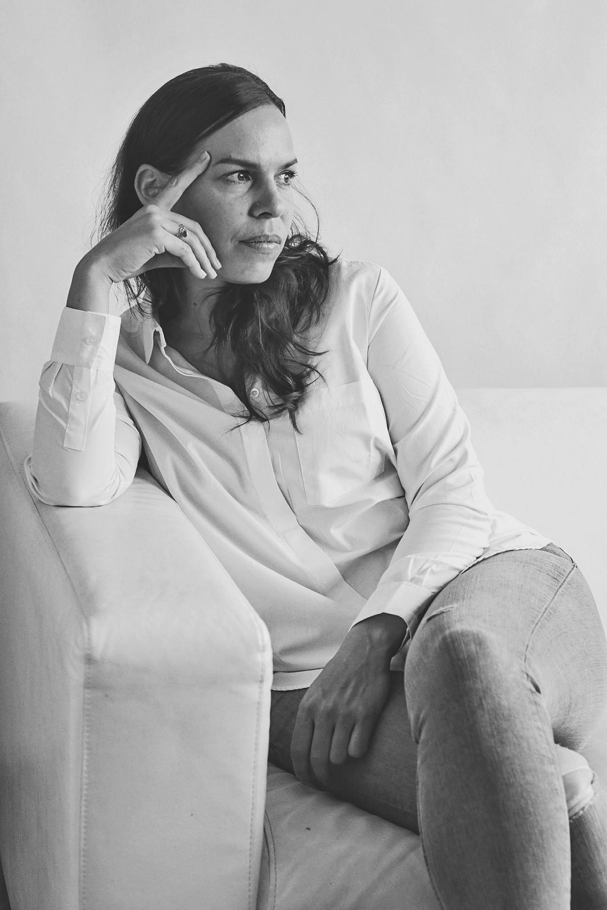 simona bartova